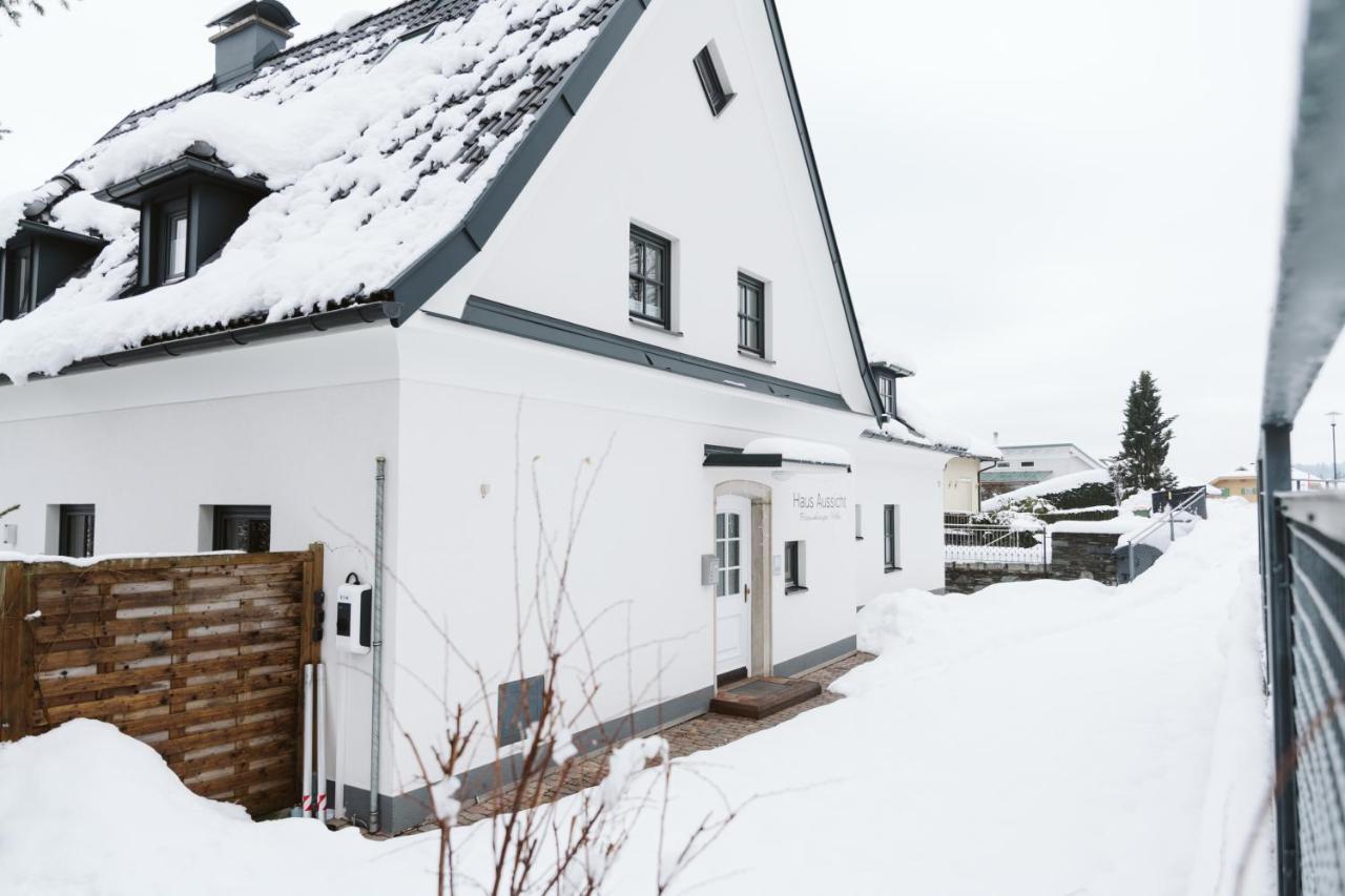 Haus Aussicht - Ferienwohnungen Velden Velden am Woerthersee Exterior photo