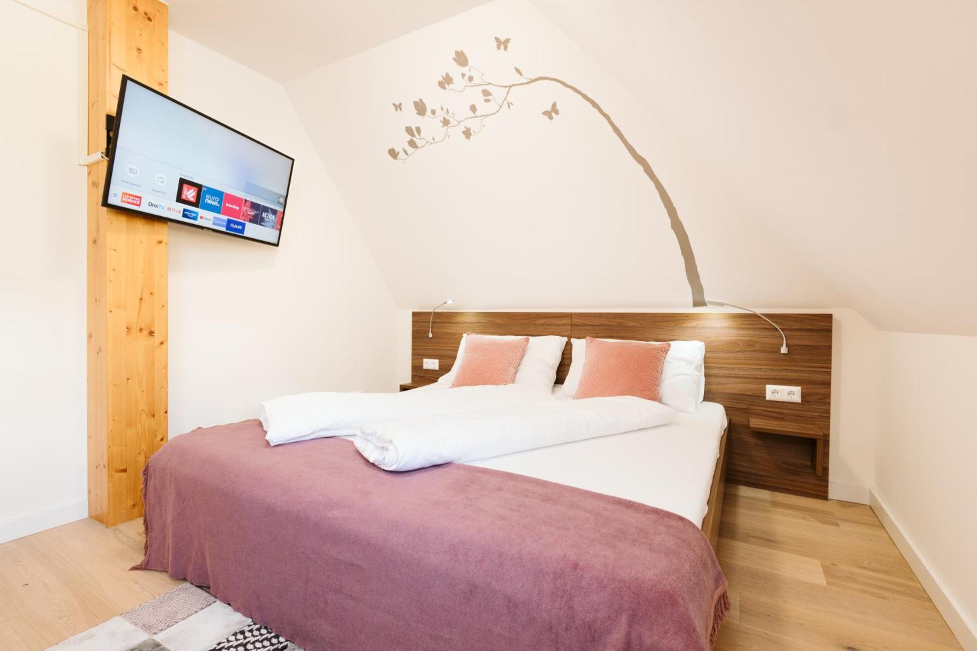 Haus Aussicht - Ferienwohnungen Velden Velden am Woerthersee Room photo